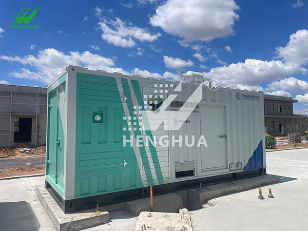 恒华动力某地物流园区加氢换氢充换电站2 台 500KVA 甲醇机组、1 台 1000KVA 氨氢机组全部安装到位